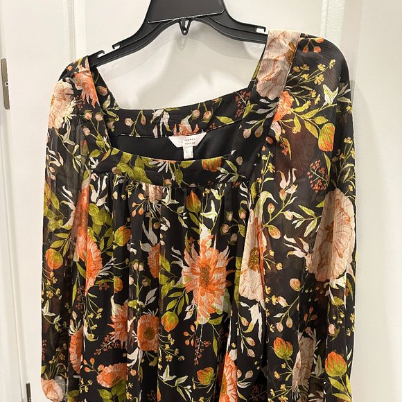 XL LC Lauren Conrad Floral Sheer top over black shell - Picture 6 of 15